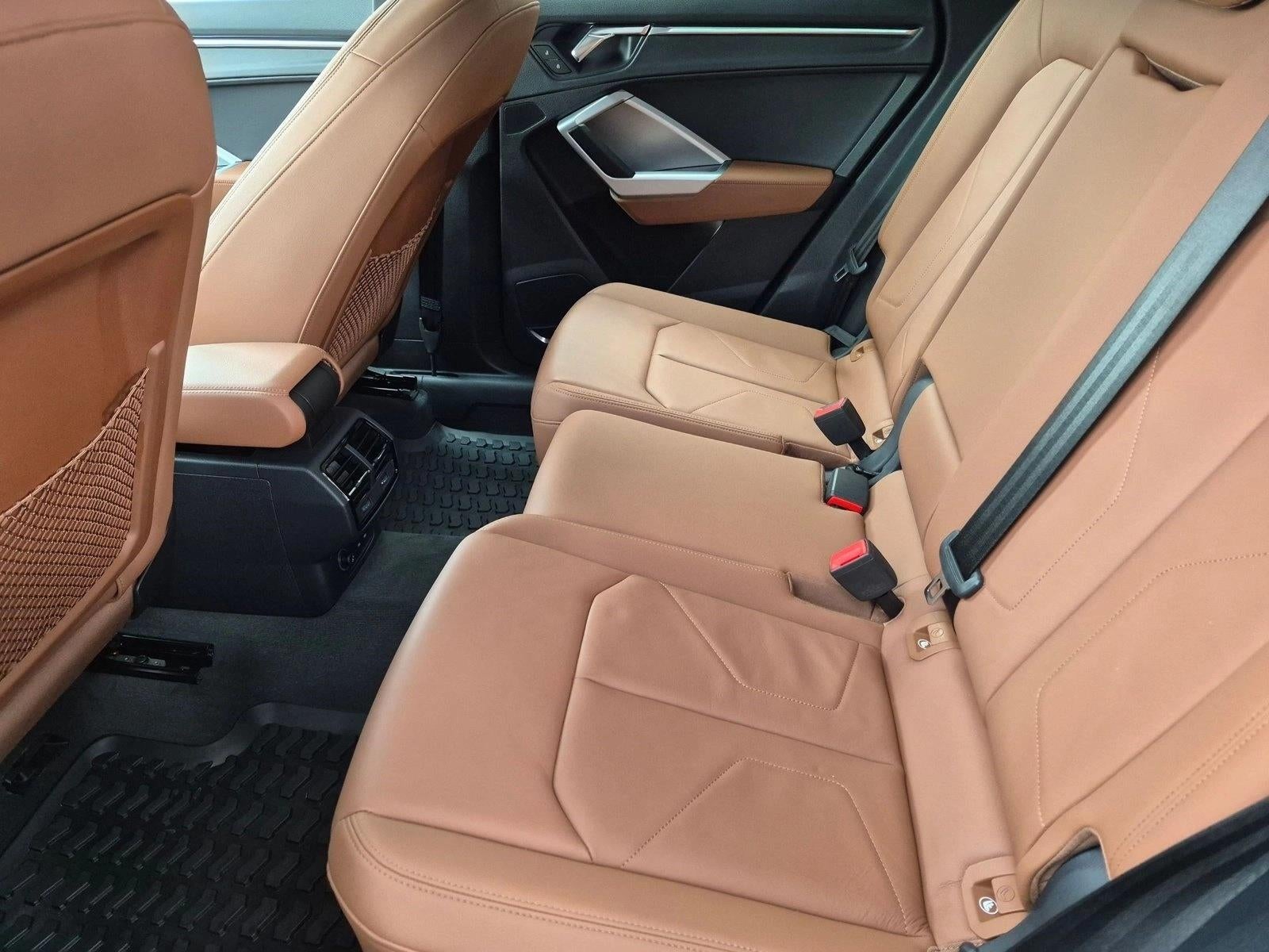 2020 Audi Q3 S line Prestige 45 TFSI quattro