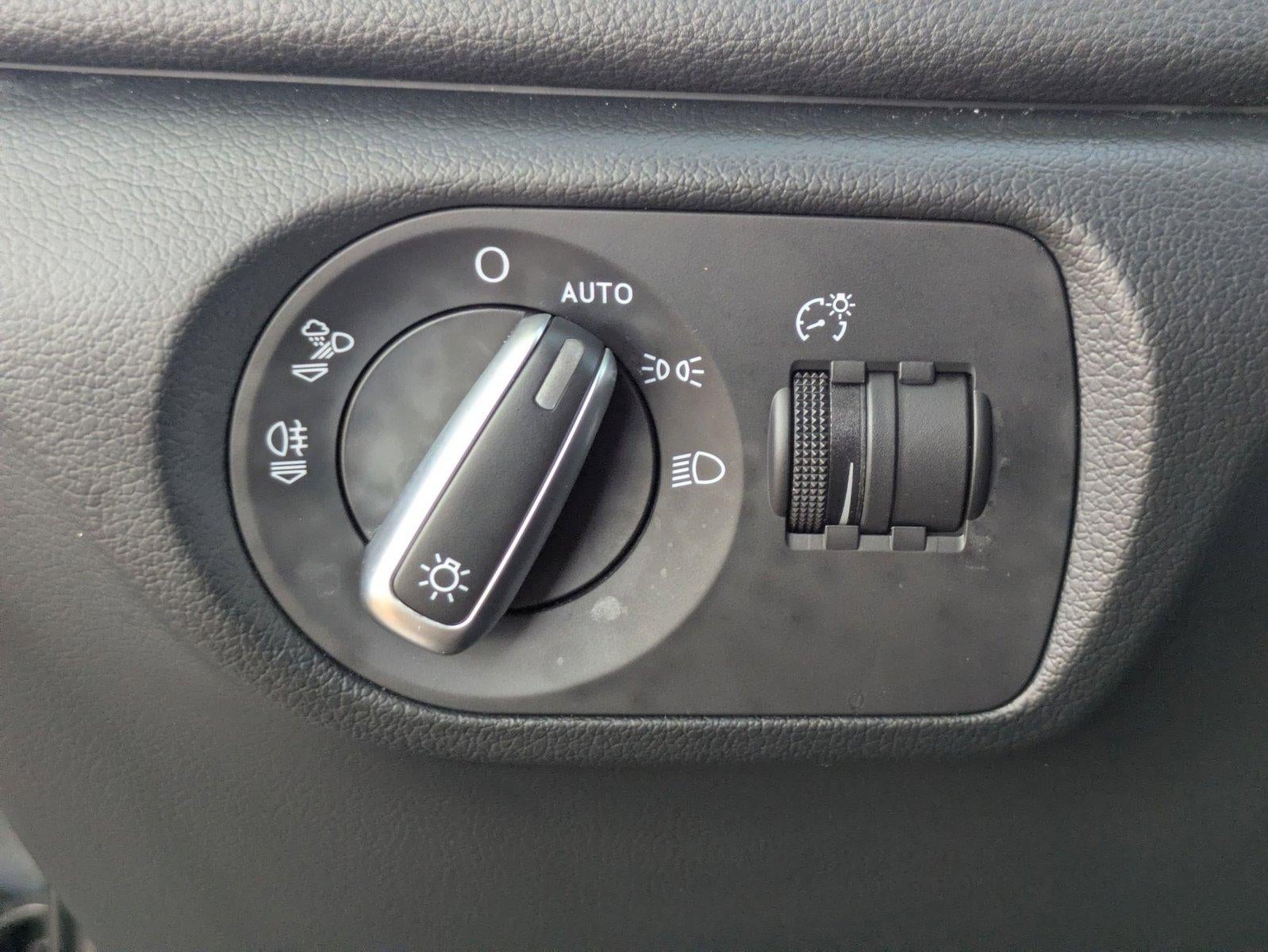 2017 Audi Q3 2.0 TFSI Premium Plus FWD