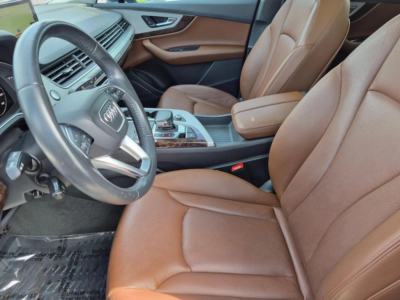 2019 Audi Q7 Premium Plus 45 TFSI quattro