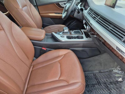 2019 Audi Q7 Premium Plus 45 TFSI quattro