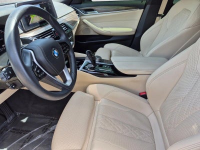 2023 BMW 530i Sedan