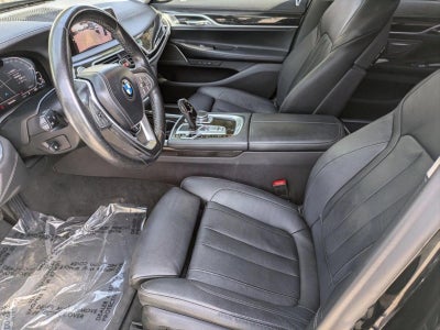 2020 BMW 745e xDrive iPerformance Plug-In Hybrid