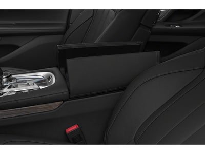 2020 BMW 745e xDrive iPerformance Plug-In Hybrid