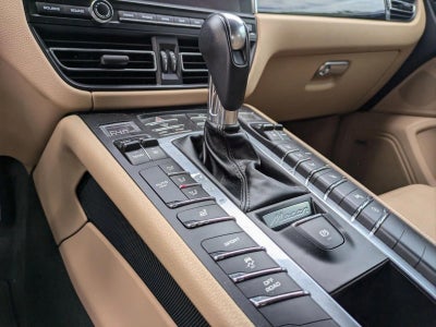 2019 Porsche Macan AWD