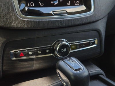 2020 Volvo XC90 T5 FWD Momentum 7 Passenger