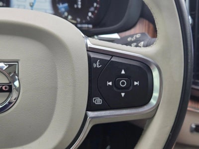 2021 Volvo XC60 T5 FWD Momentum