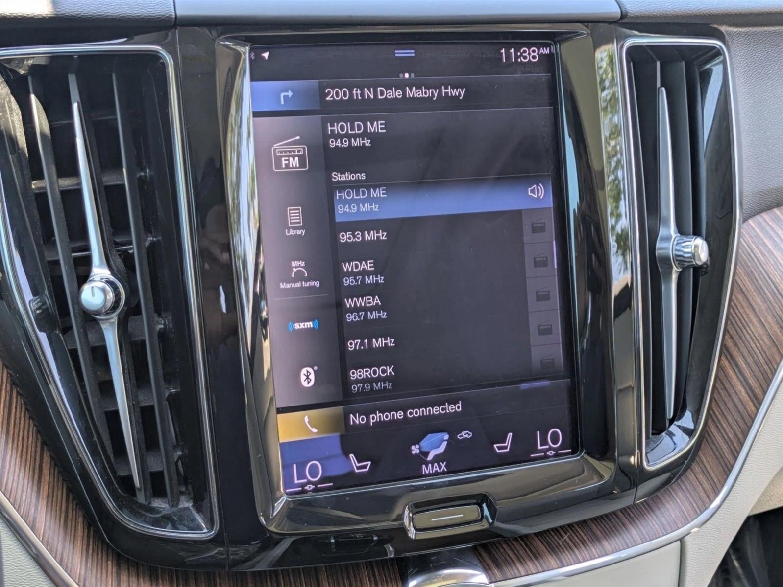 2021 Volvo XC60 T5 FWD Momentum