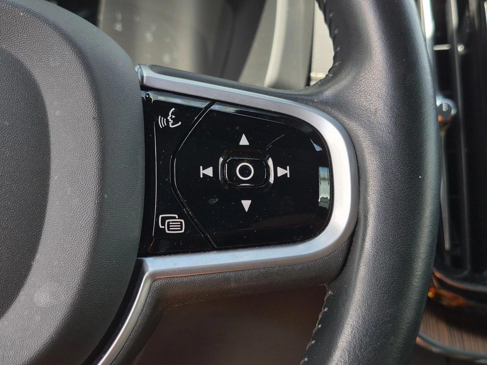 2021 Volvo XC60 T5 FWD Inscription