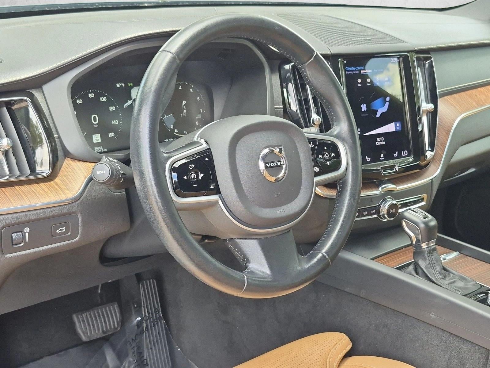 2021 Volvo XC60 T5 FWD Inscription