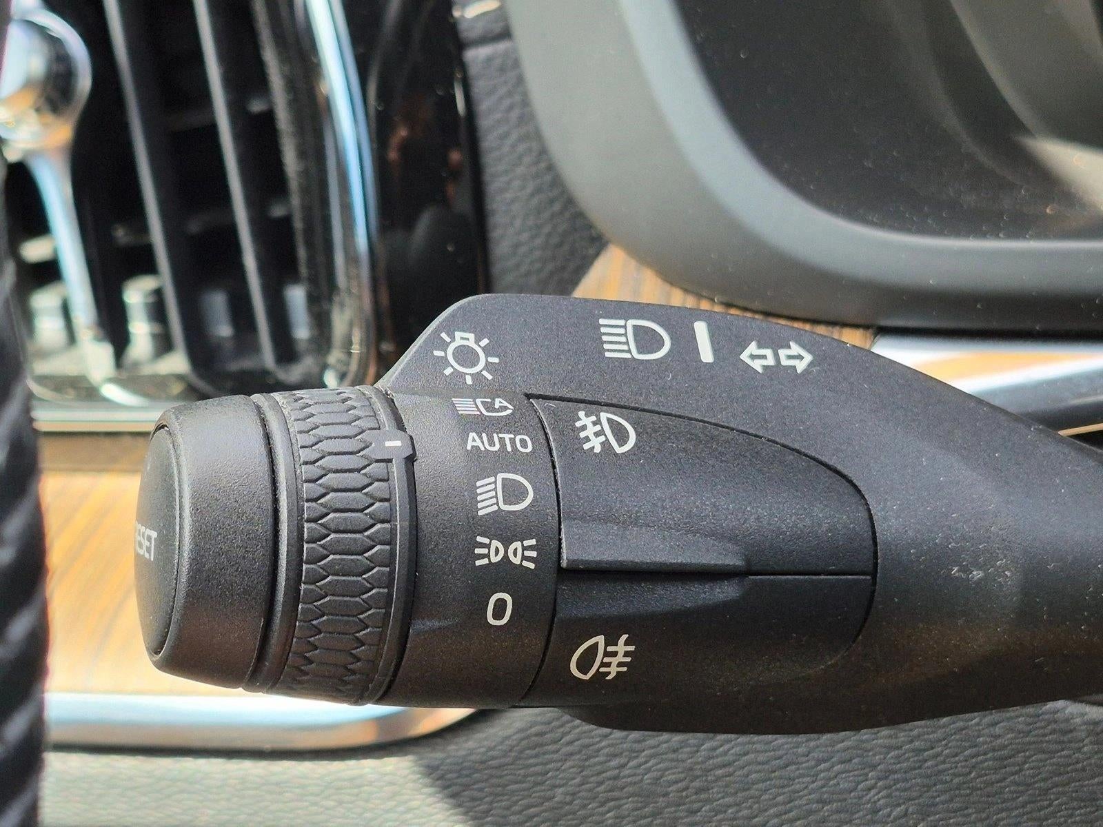 2021 Volvo XC60 T5 FWD Inscription