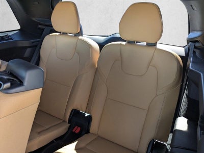 2019 Volvo XC90 T6 AWD Momentum