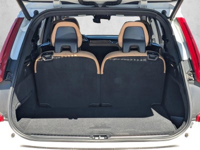 2019 Volvo XC90 T6 AWD Momentum