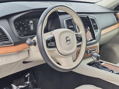 2021 Volvo XC90 T6 AWD Momentum 7P