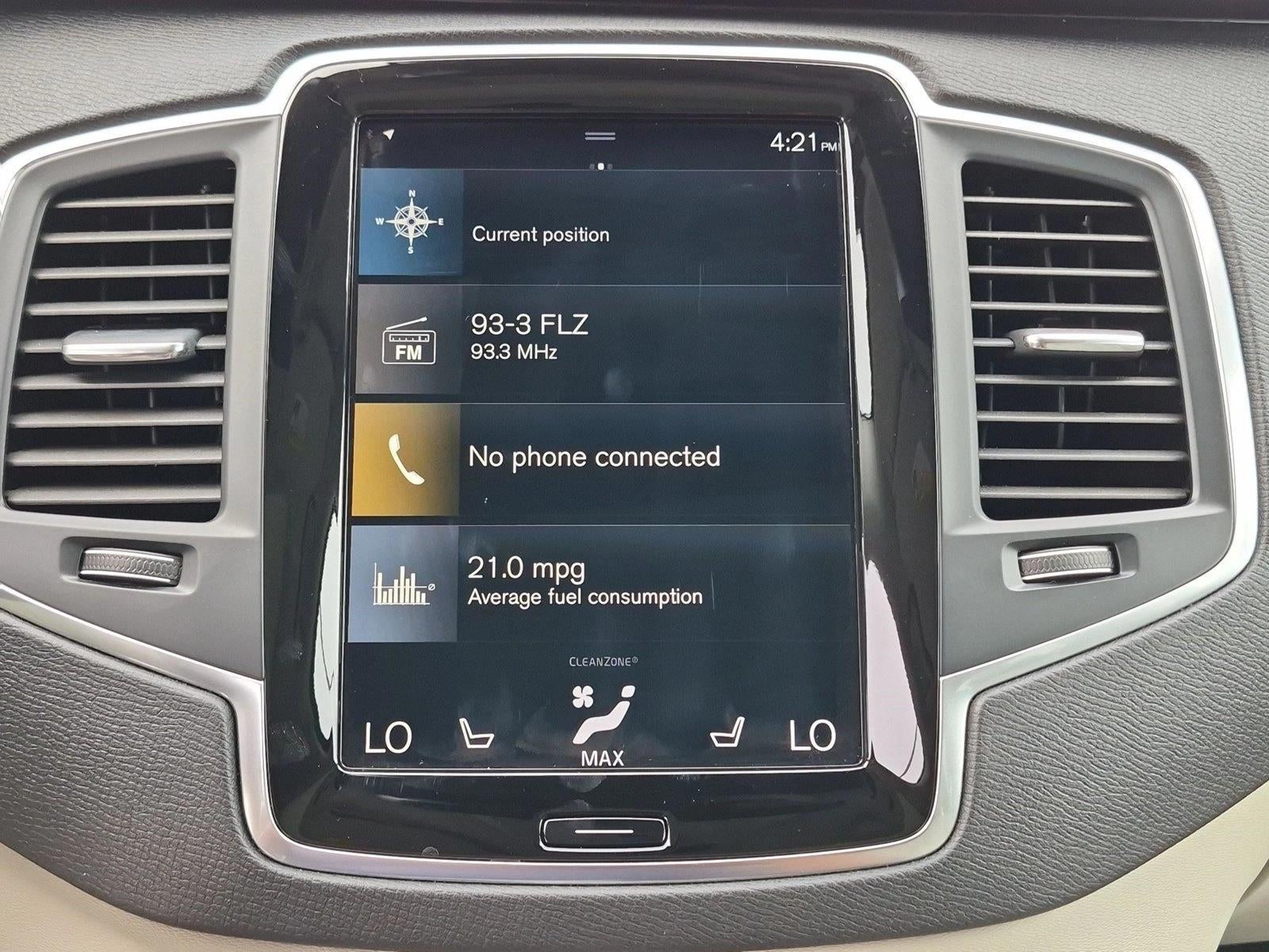 2021 Volvo XC90 T6 AWD Momentum 7P