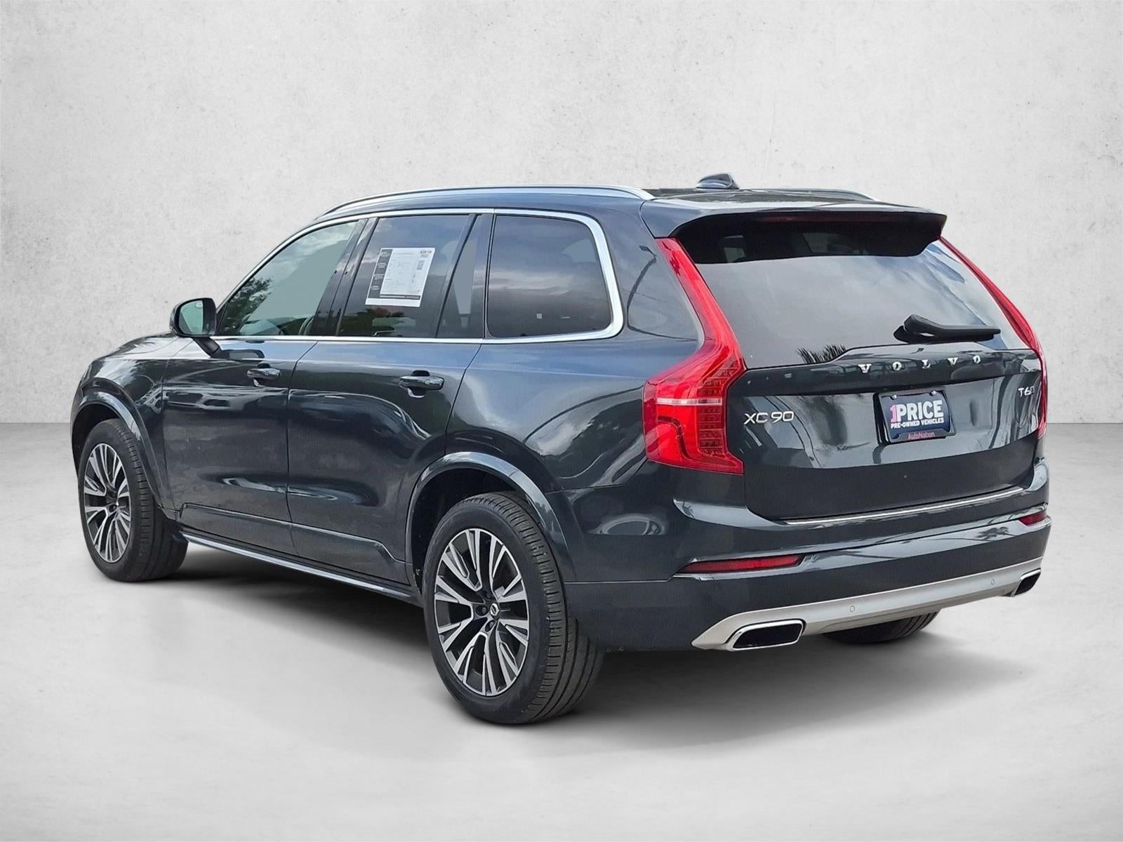 2021 Volvo XC90 T6 AWD Momentum 7P