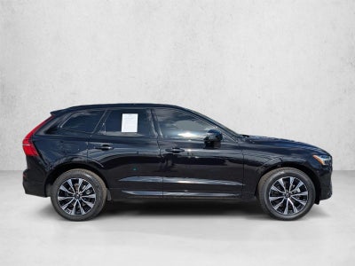 2024 Volvo XC60 B5 AWD Plus Dark Theme
