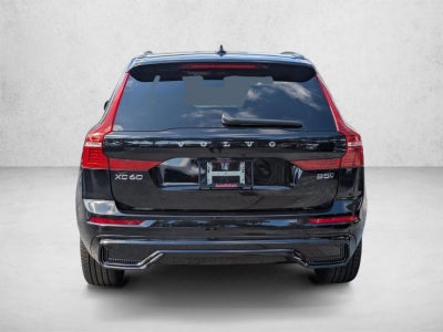 2024 Volvo XC60 B5 AWD Plus Dark Theme