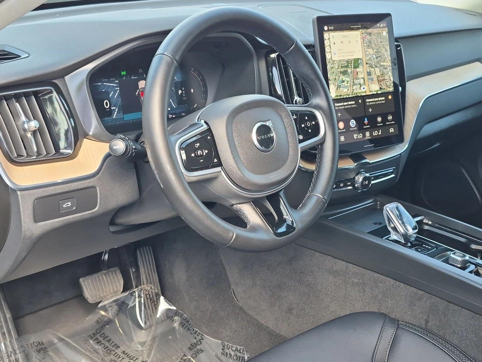 2026 Volvo XC60 B5 AWD Plus