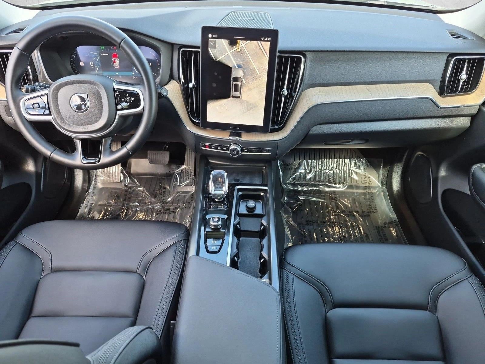 2026 Volvo XC60 B5 AWD Plus
