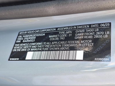 2026 Volvo XC60 B5 AWD Plus