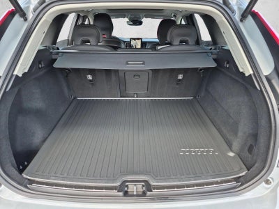 2026 Volvo XC60 B5 AWD Plus
