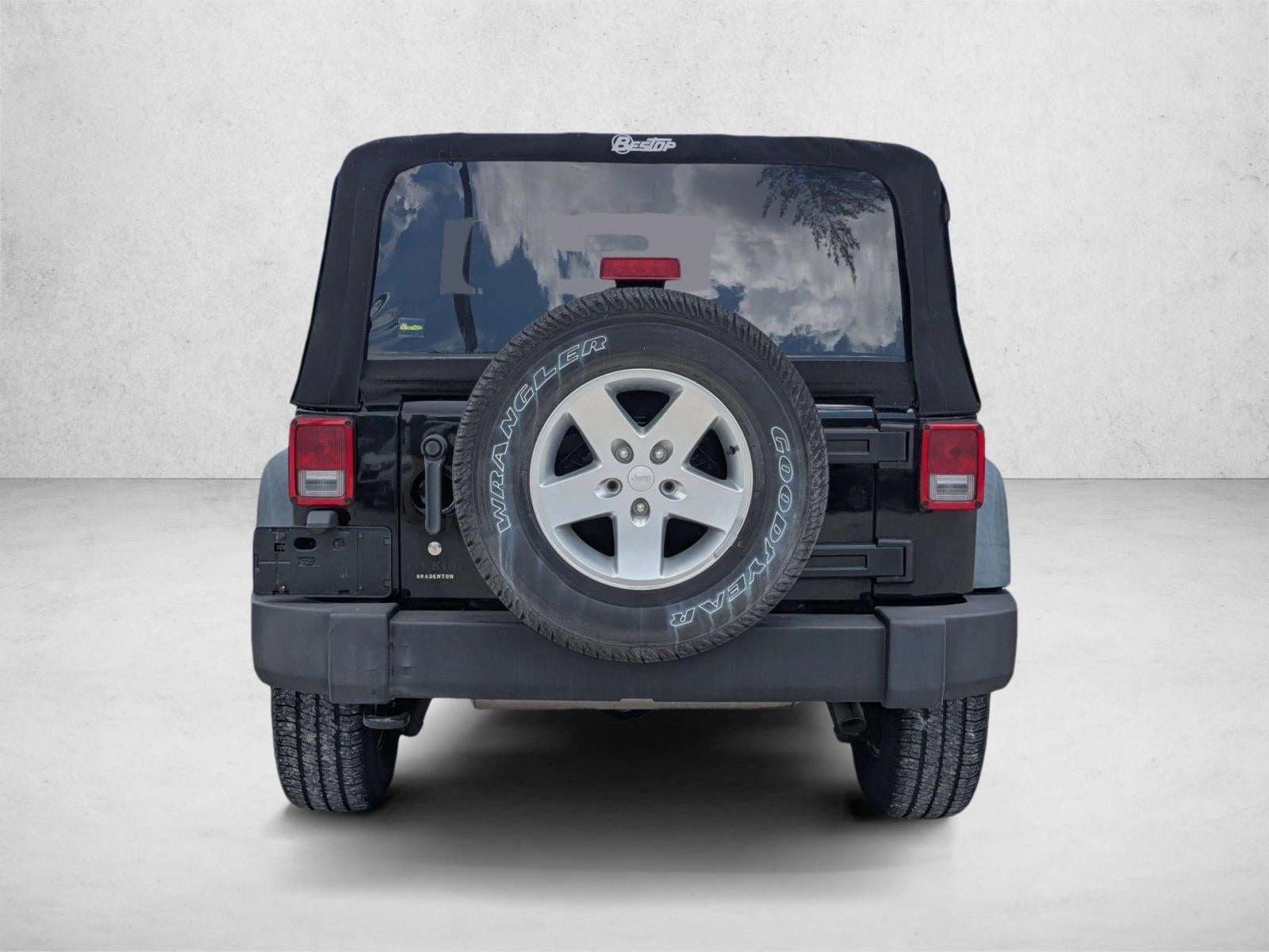 2012 Jeep Wrangler 4WD 2dr Sport