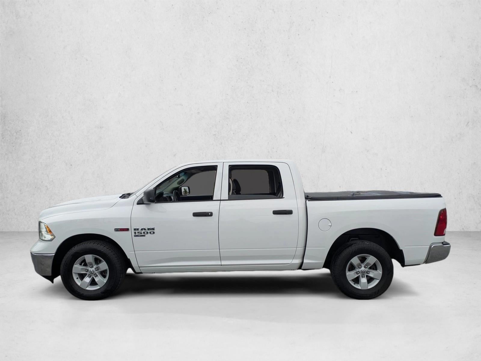 2019 RAM 1500 Classic Tradesman 4x2 Crew Cab 5'7" Box