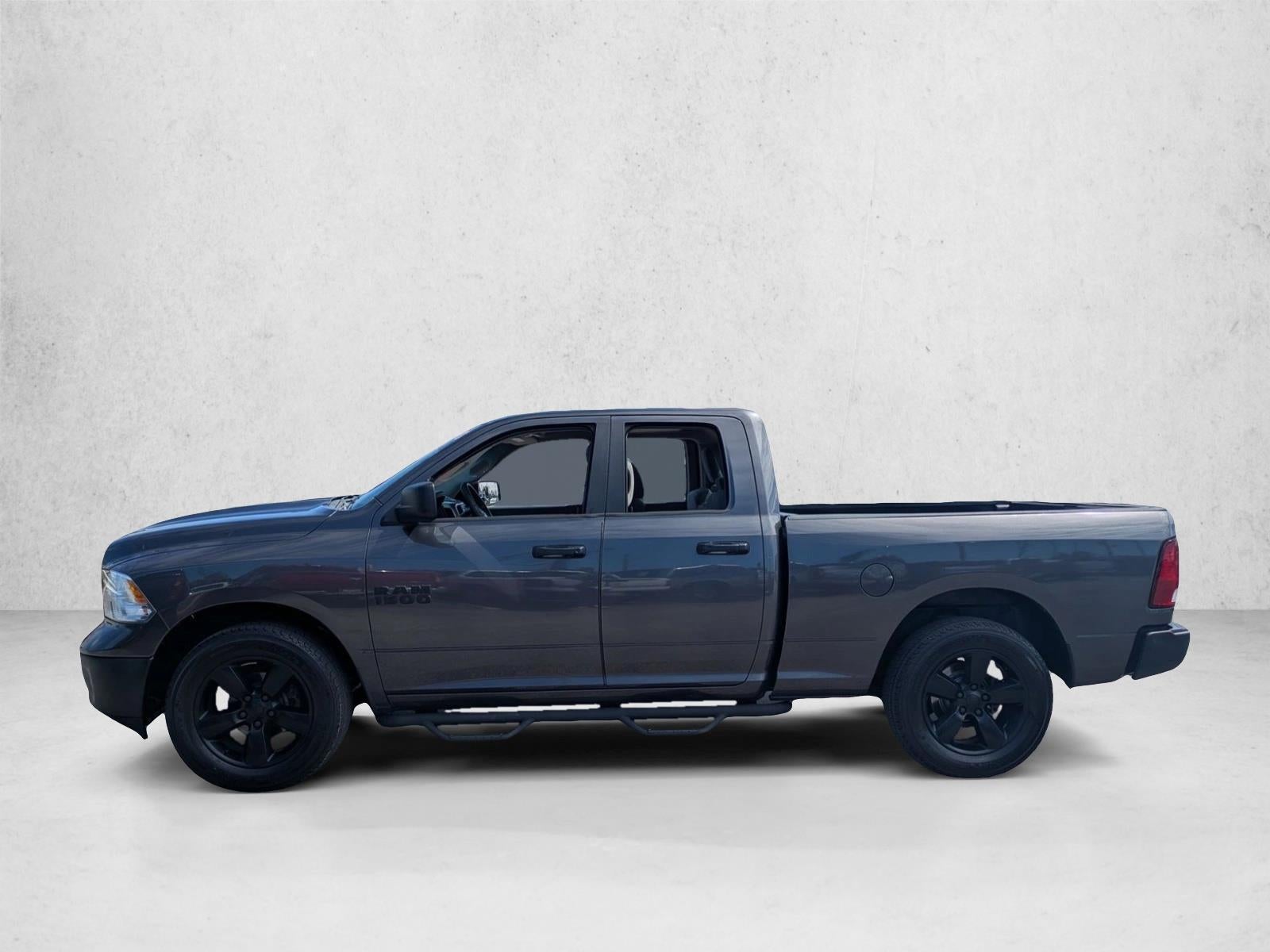 2017 RAM 1500 SLT 4x4 Quad Cab 6'4" Box