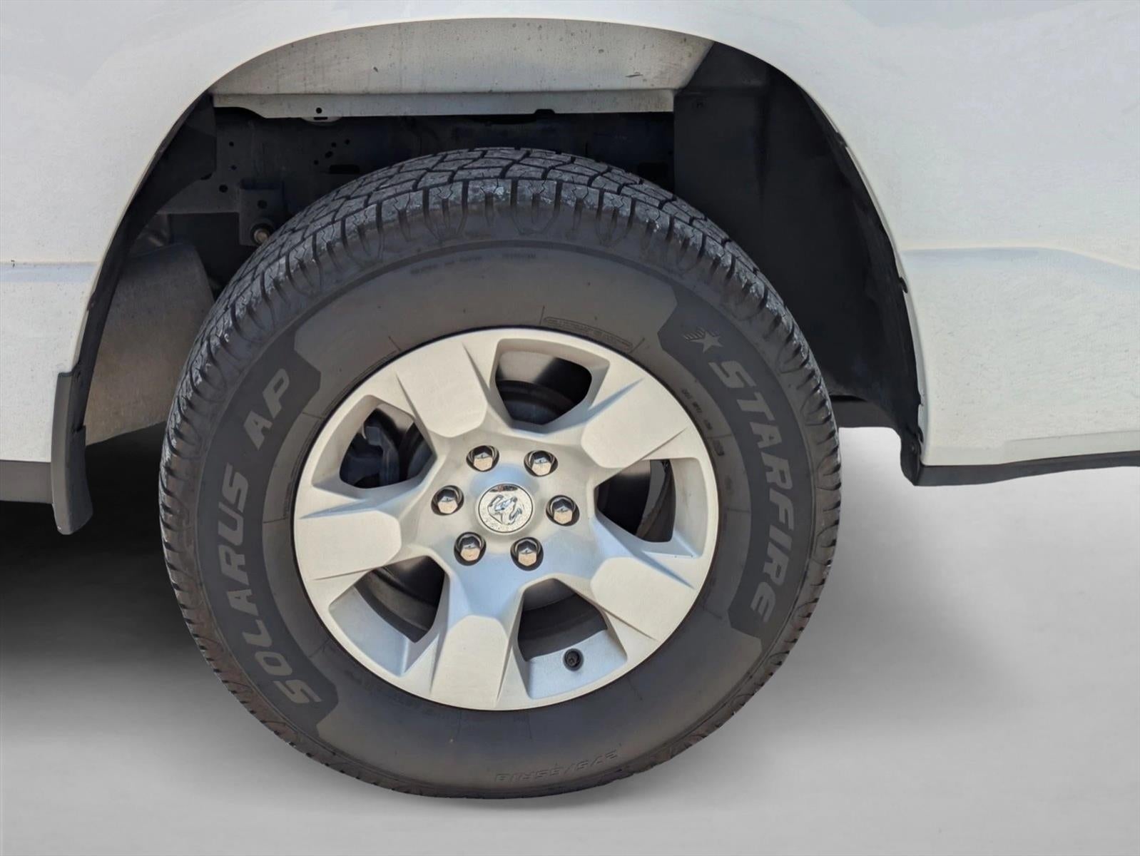 2022 RAM 1500 Big Horn 4x2 Quad Cab 6'4" Box