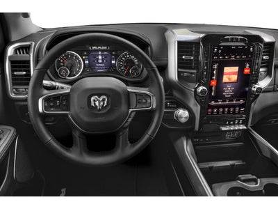 2019 RAM 1500 Laramie 4x2 Crew Cab 5'7" Box