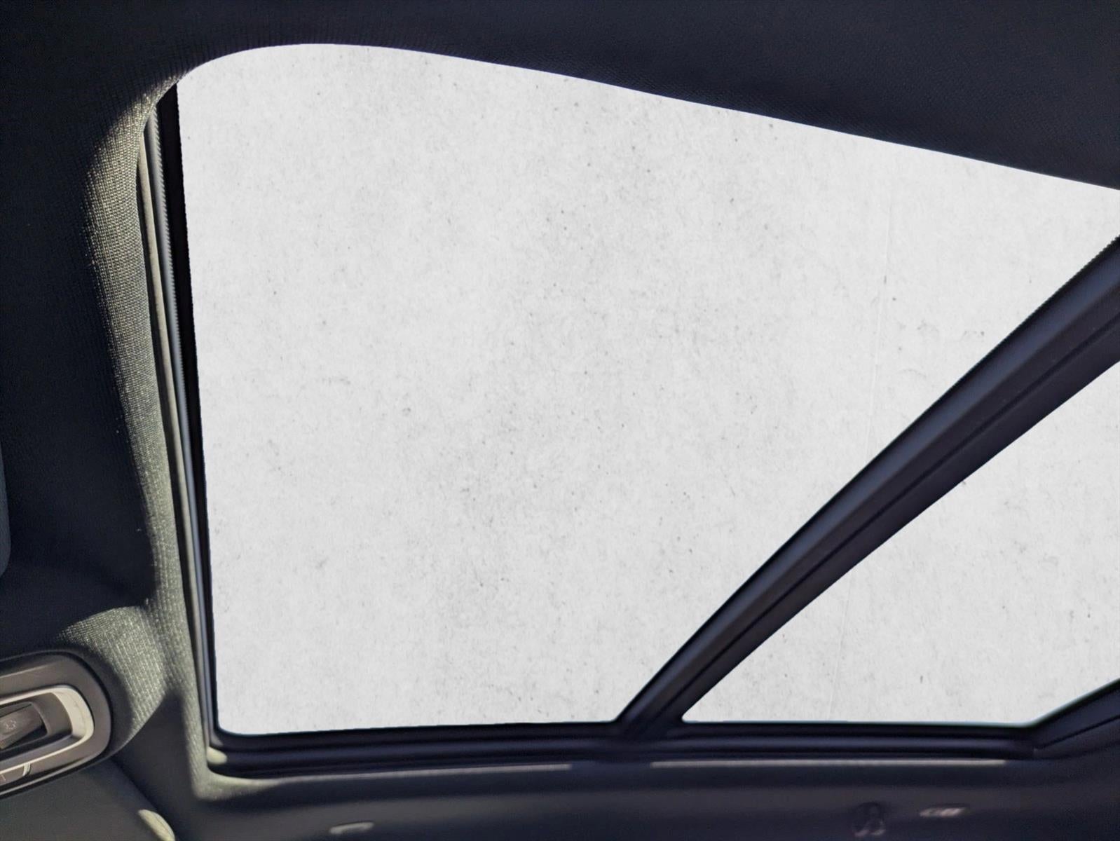 2019 RAM 1500 Laramie 4x4 Crew Cab 5'7" Box