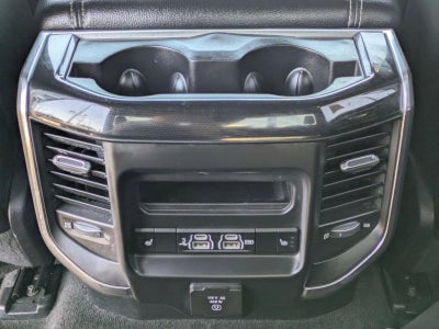 2019 RAM 1500 Laramie 4x4 Crew Cab 5'7" Box