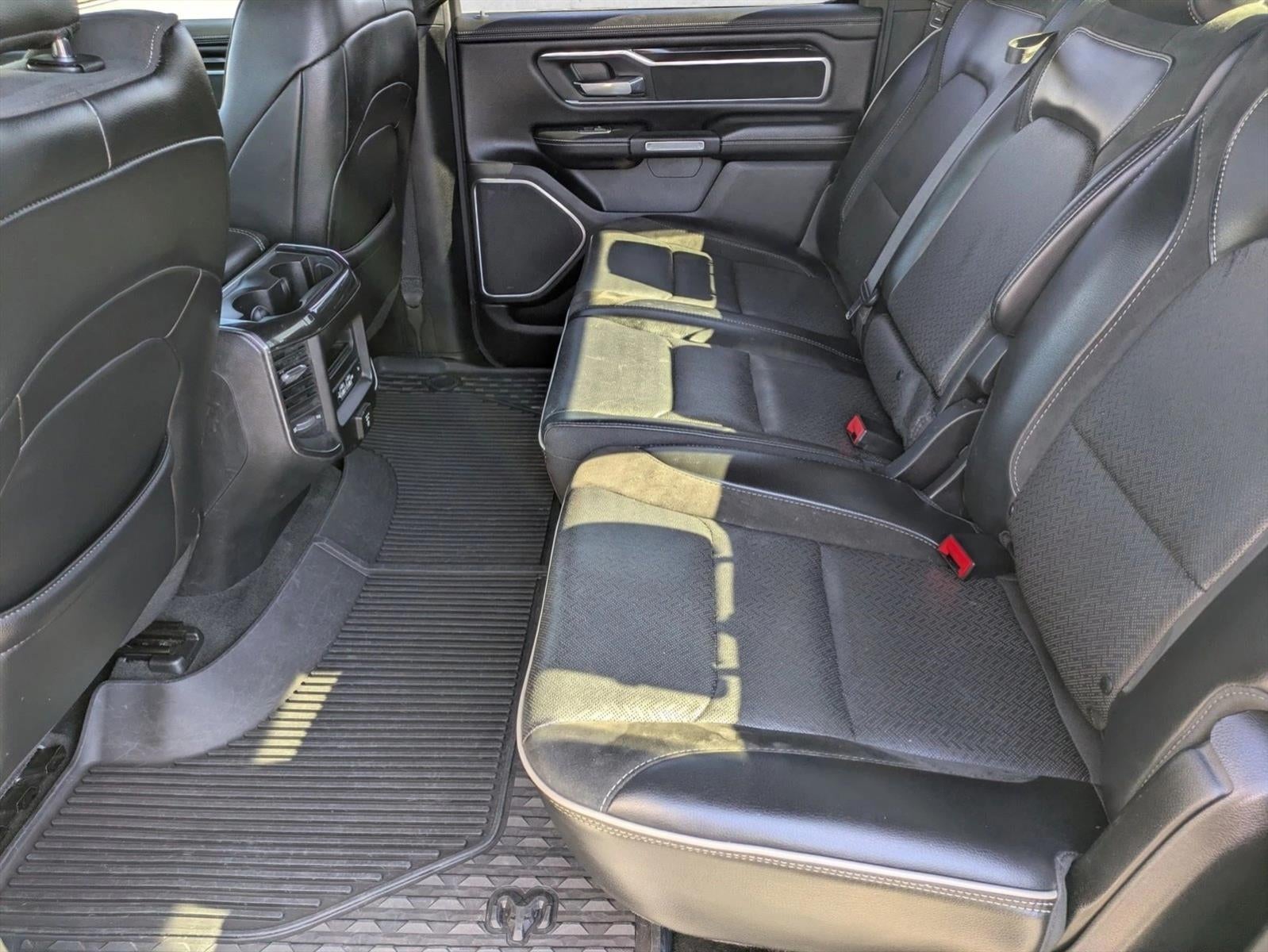 2019 RAM 1500 Laramie 4x4 Crew Cab 5'7" Box