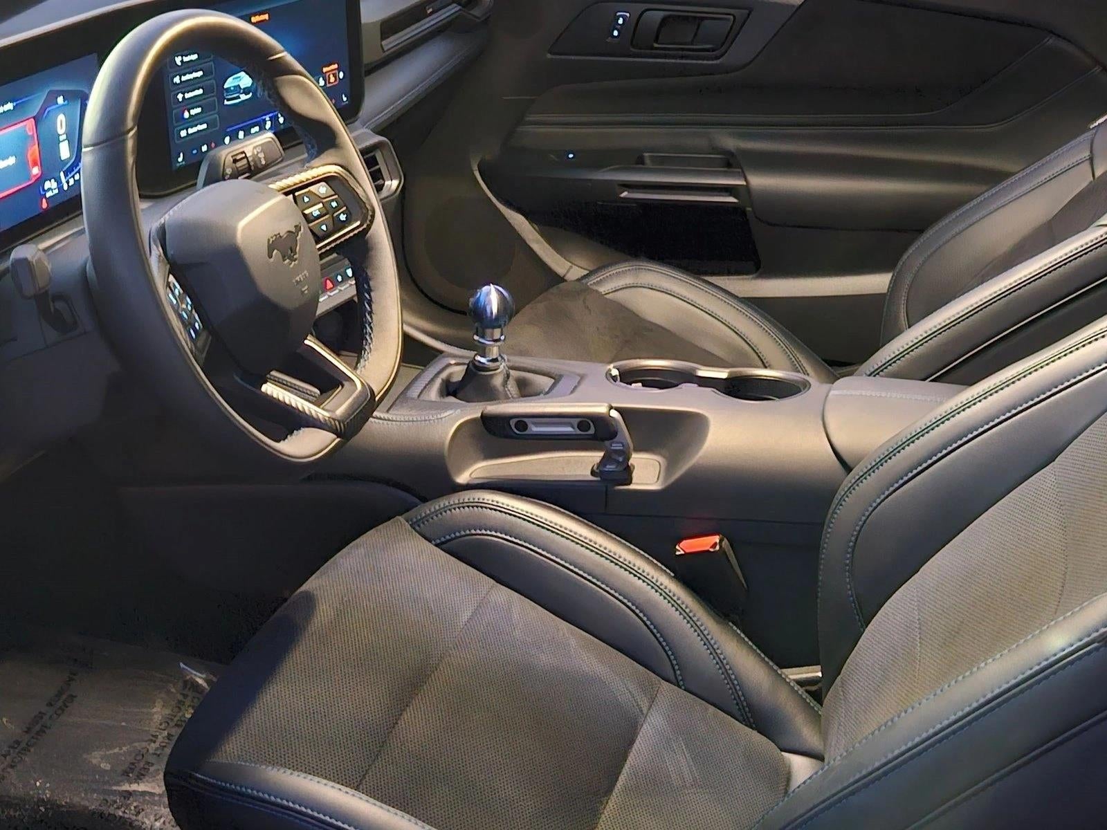 2025 Ford Mustang Dark Horse Fastback