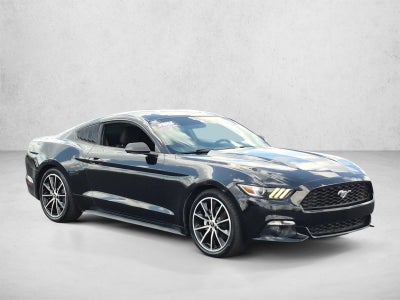 2017 Ford Mustang EcoBoost Fastback