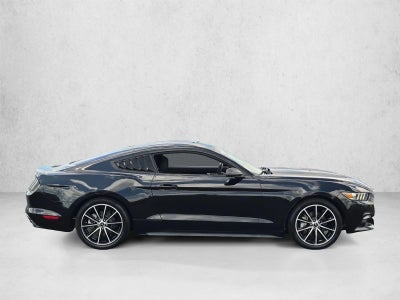2017 Ford Mustang EcoBoost Fastback