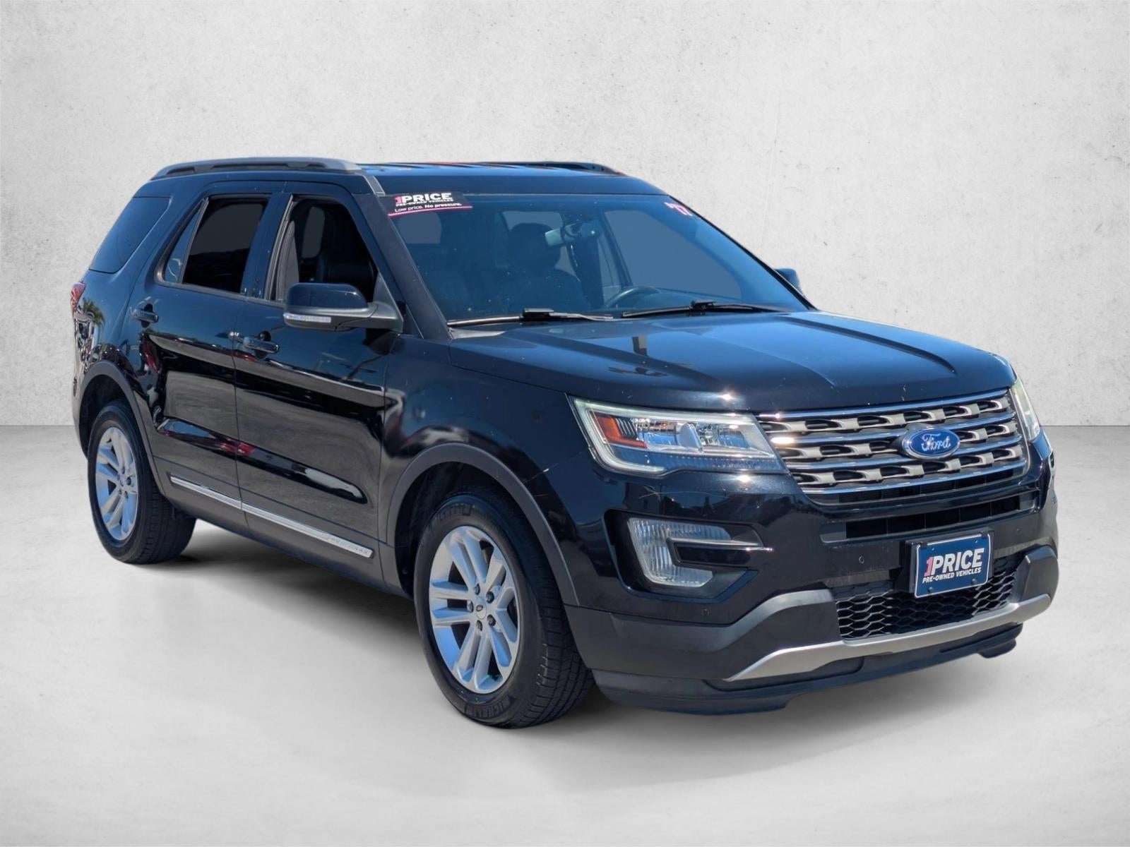 2017 Ford Explorer XLT FWD