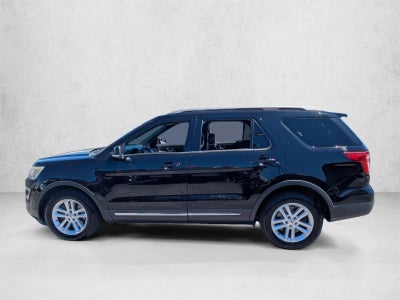 2017 Ford Explorer XLT FWD