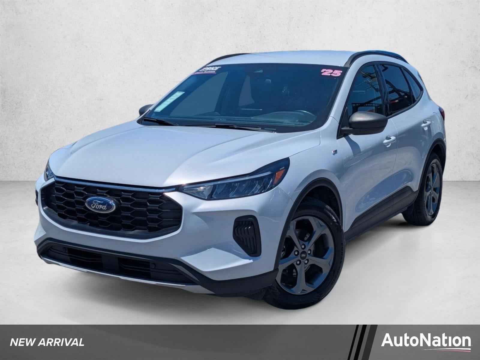 2025 Ford Escape ST-Line FWD