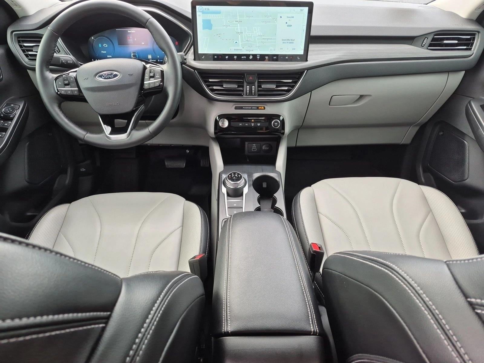 2025 Ford Escape Platinum AWD