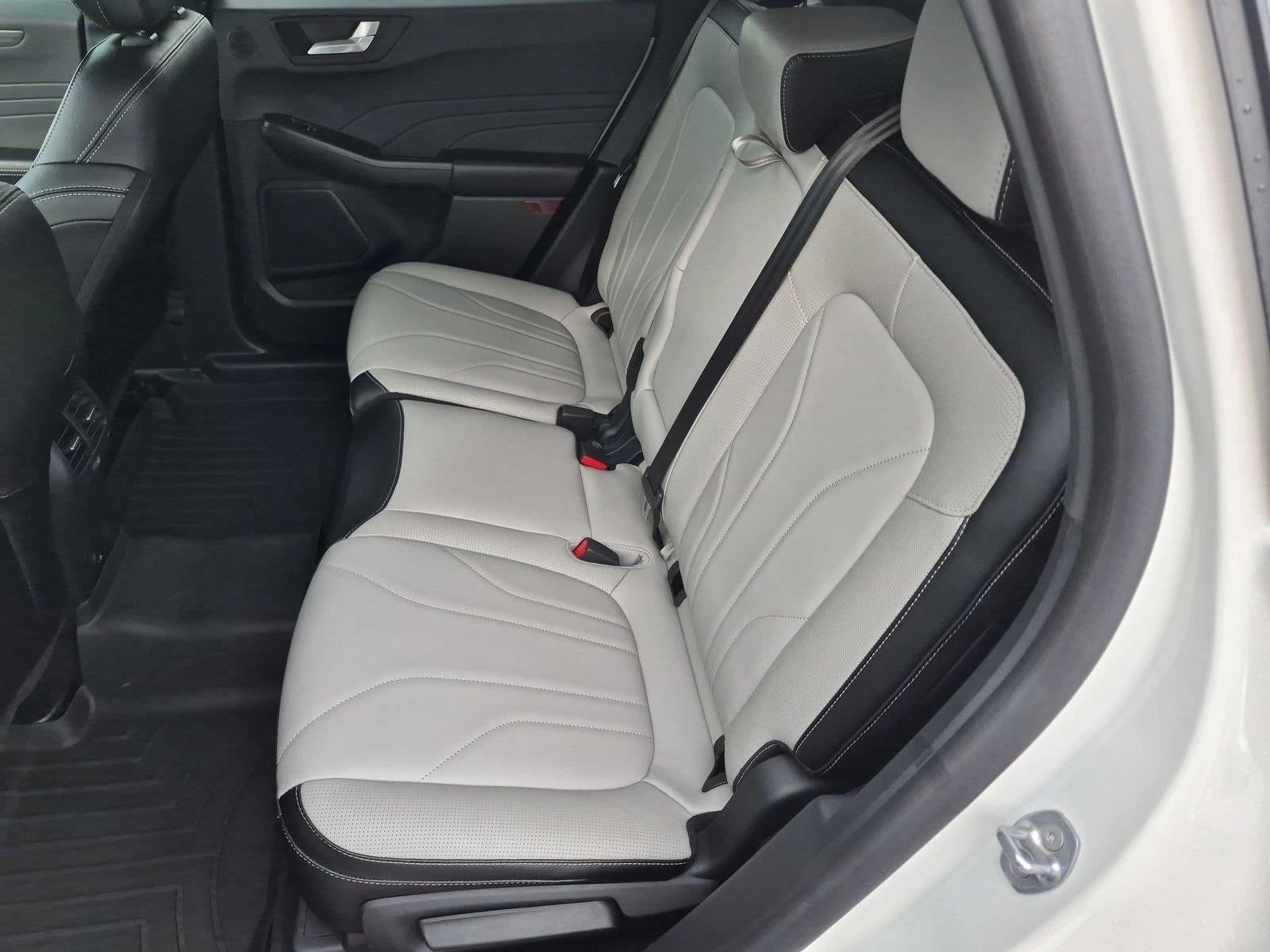 2025 Ford Escape Platinum AWD
