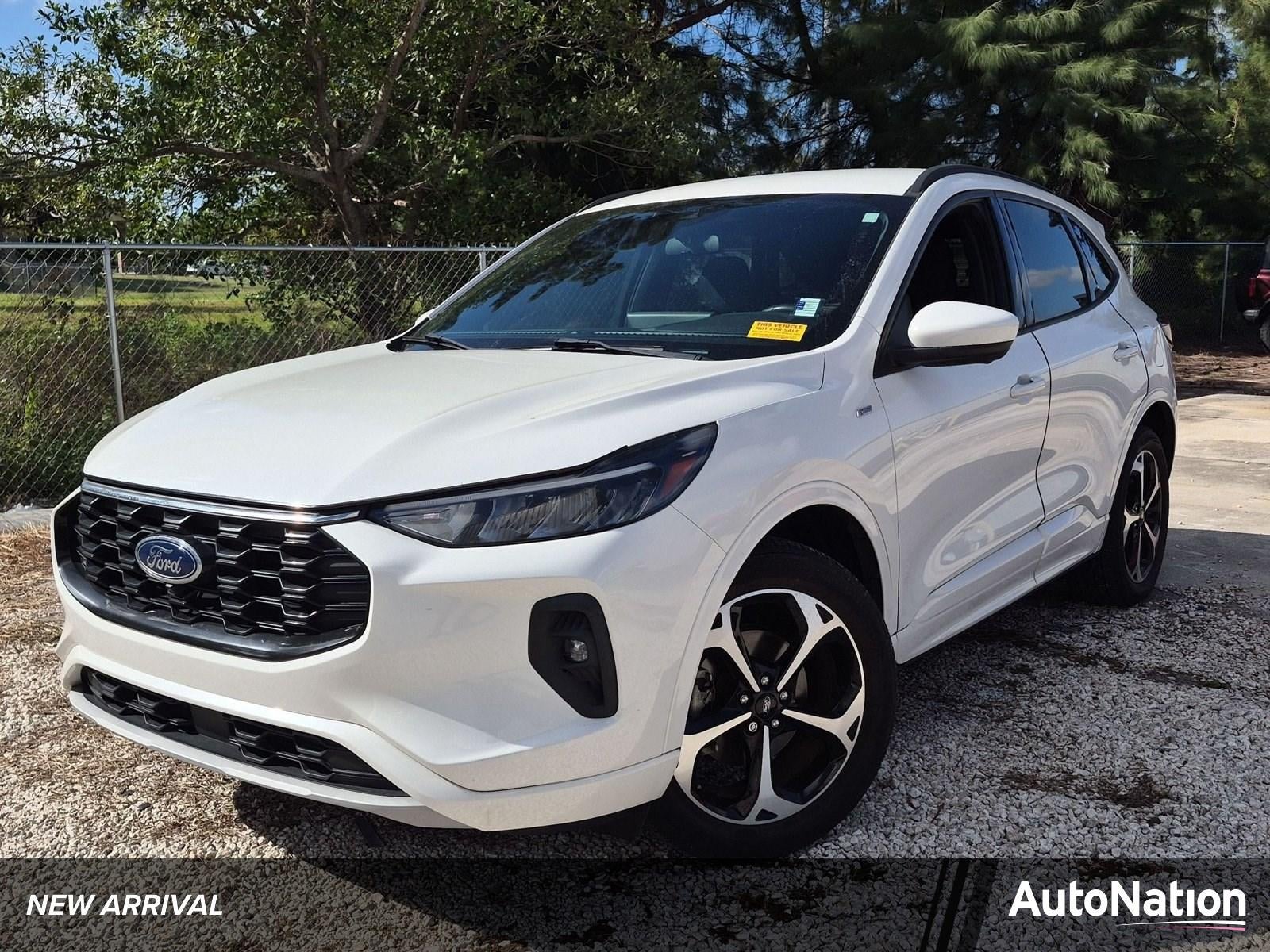 2023 Ford Escape ST-Line Select AWD