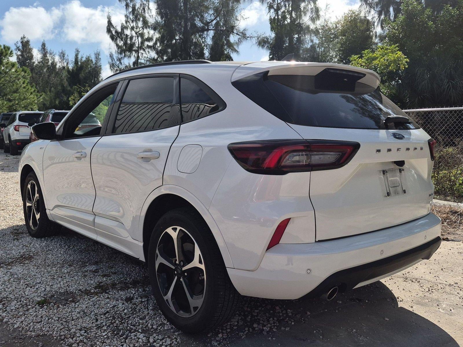 2023 Ford Escape ST-Line Select AWD