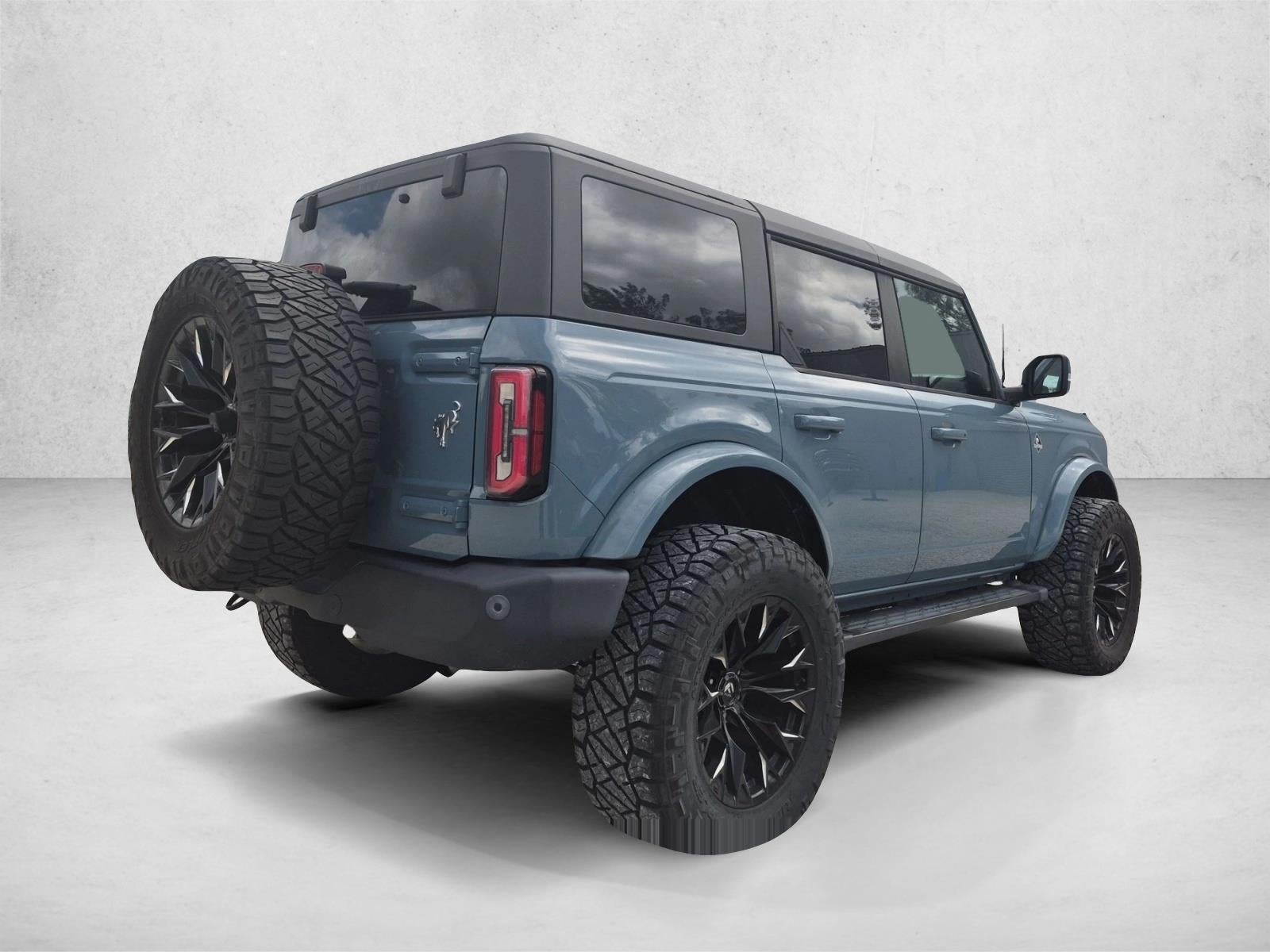 2022 Ford Bronco Outer Banks 4 Door 4x4