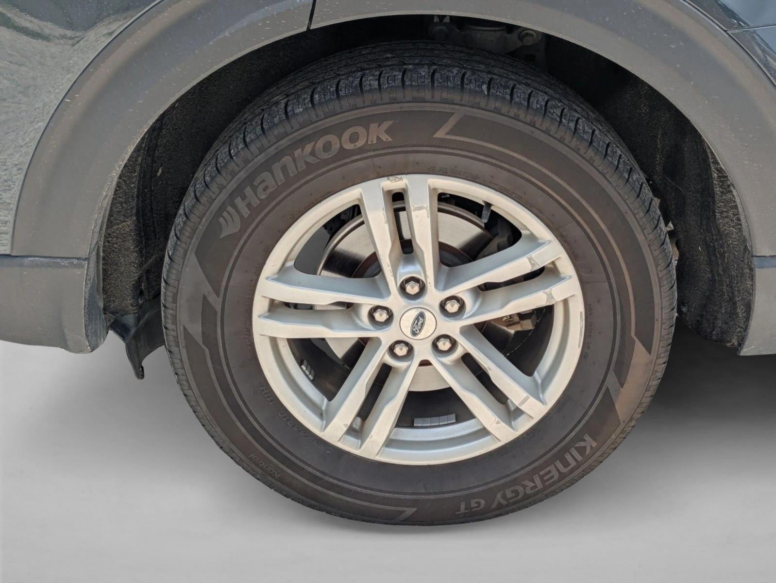 2022 Ford Explorer XLT RWD