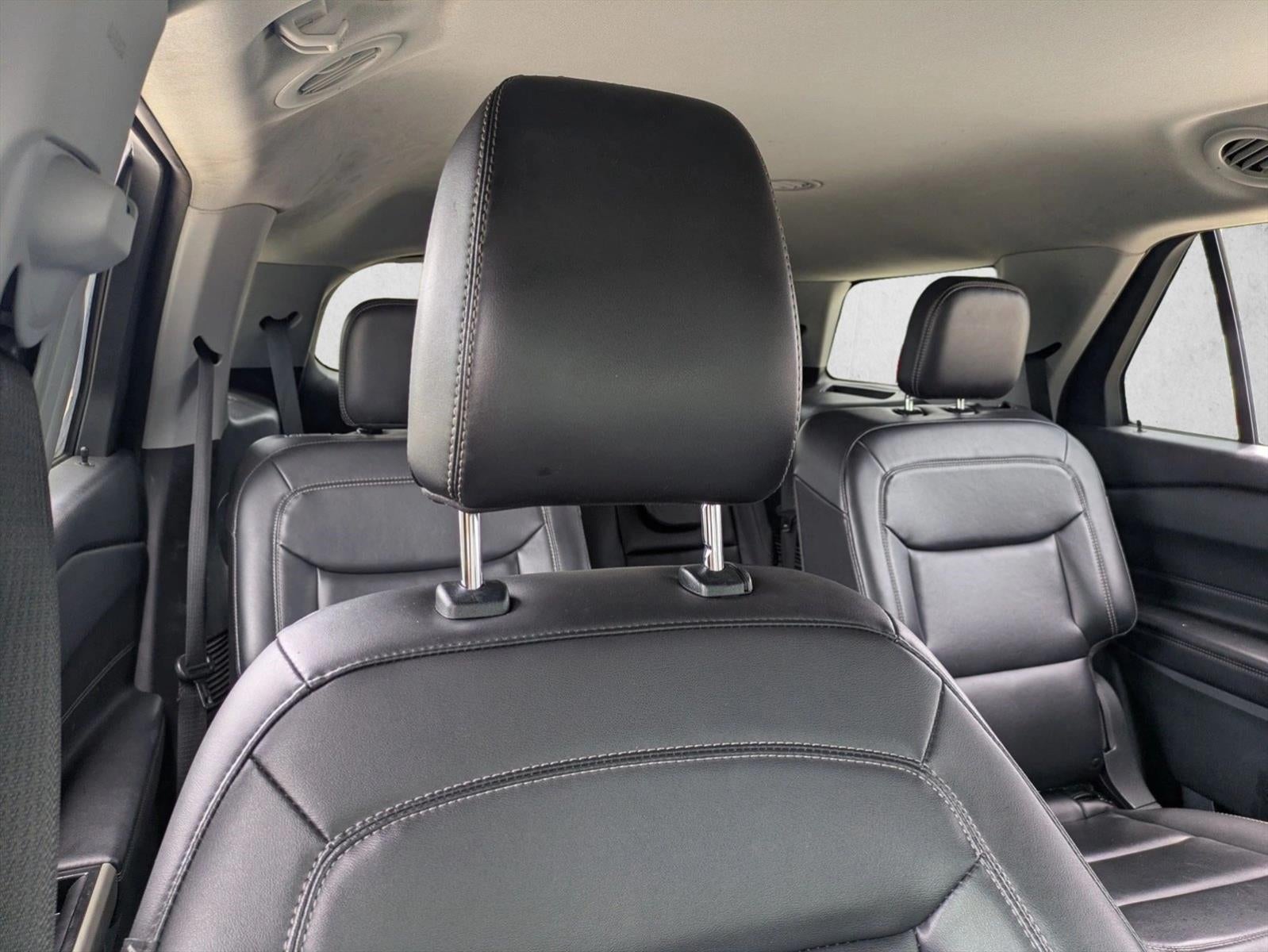2023 Ford Explorer XLT 4WD