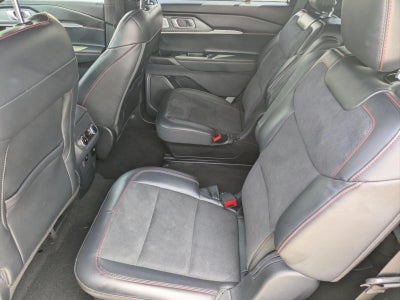 2025 Ford Explorer ST 4WD