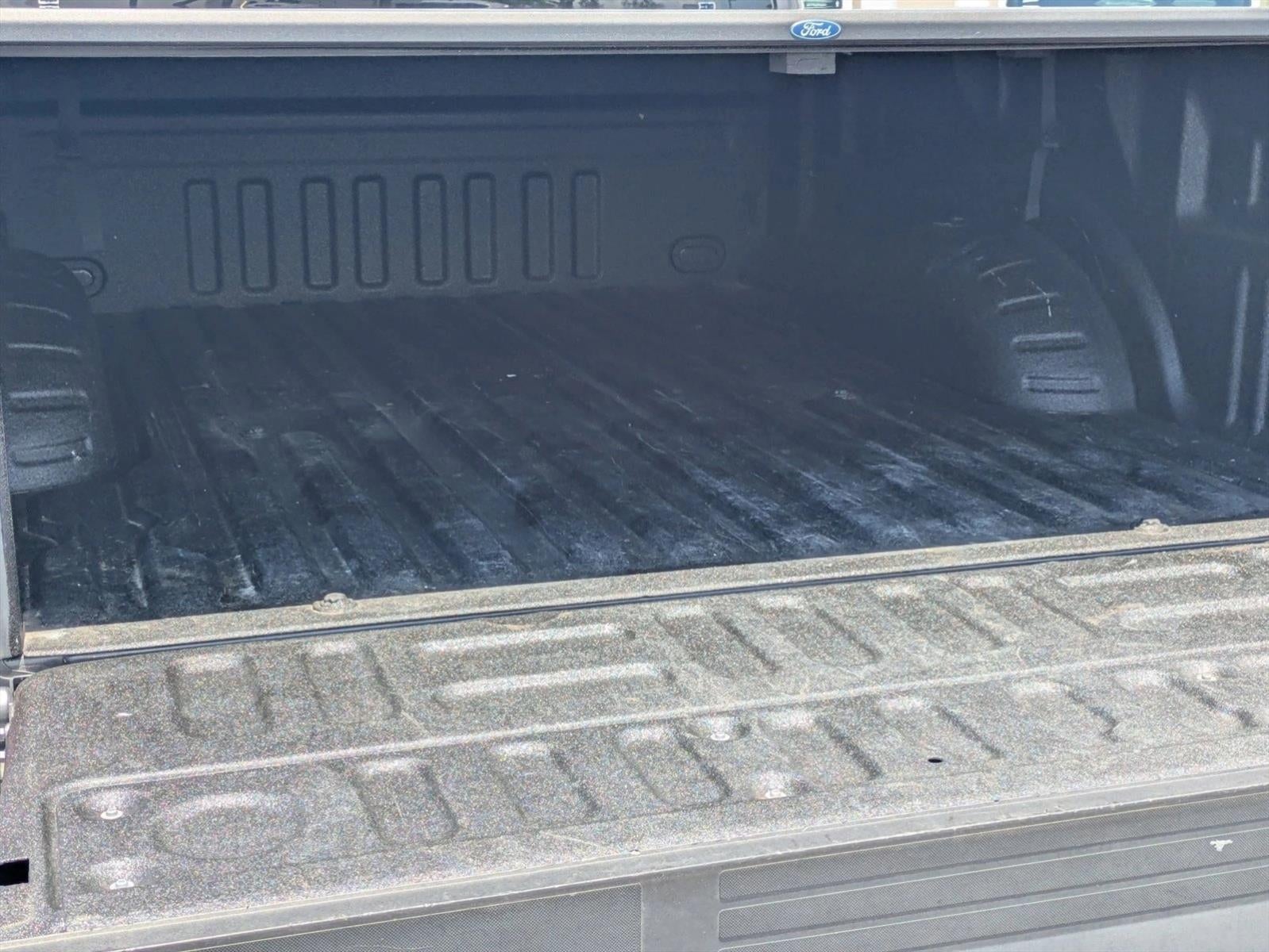 2022 Ford Super Duty F-250 SRW XL 4WD Crew Cab 6.75' Box