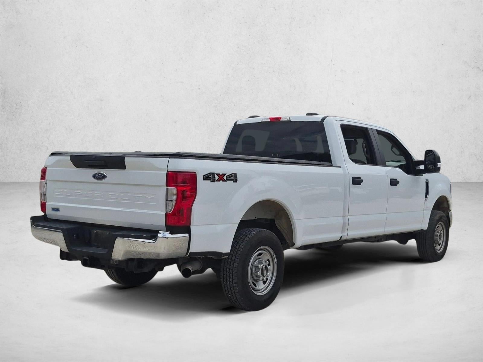 2022 Ford Super Duty F-250 SRW XL 4WD Crew Cab 6.75' Box