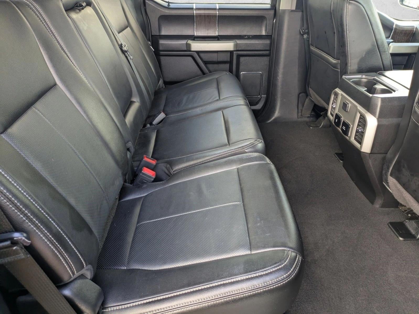 2020 Ford Super Duty F-250 SRW LARIAT 4WD Crew Cab 6.75' Box